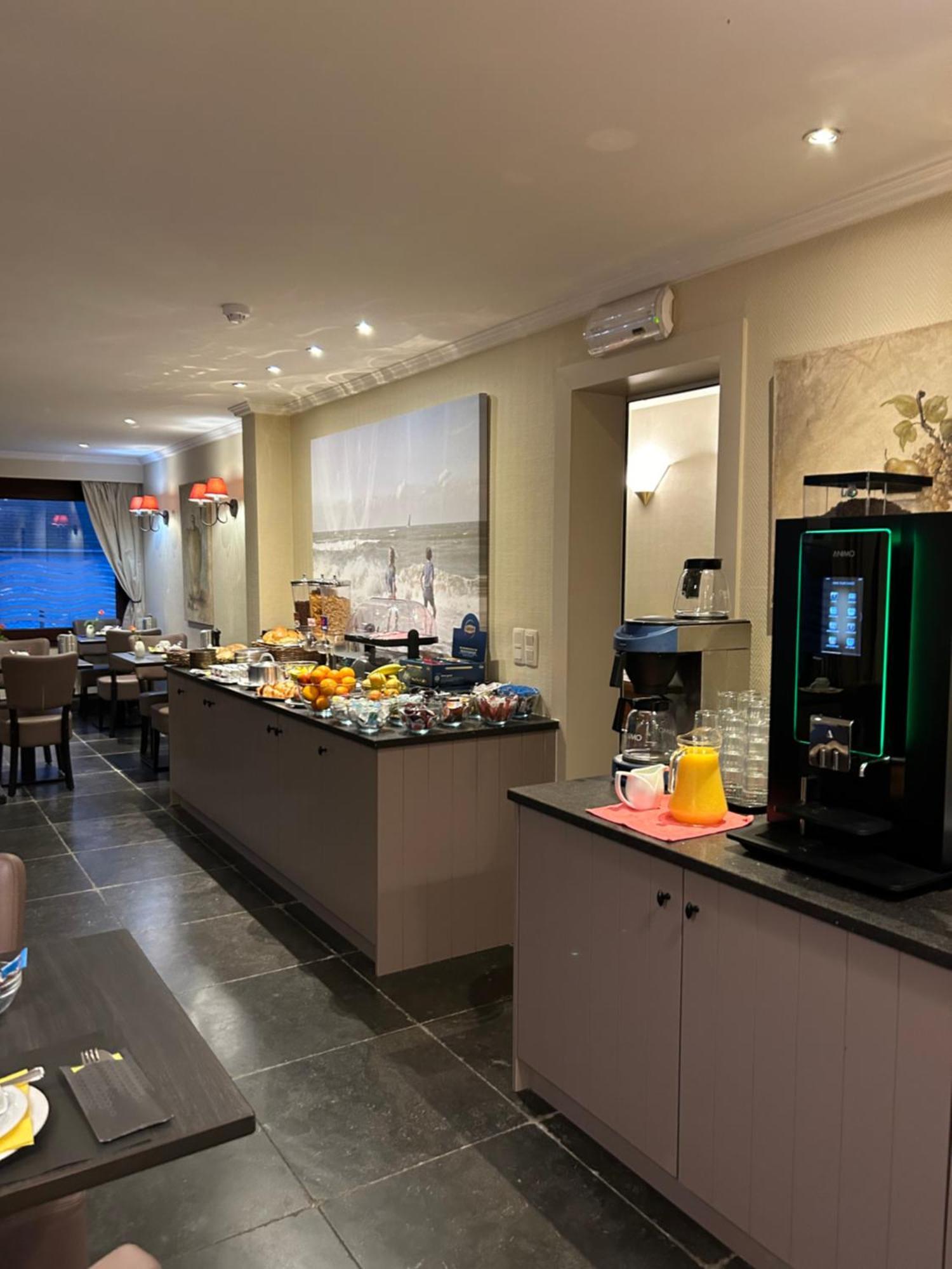 Hotel Atlas Брюж Екстериор снимка